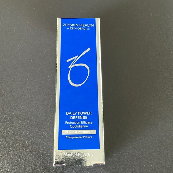 ZO SKIN CARE ZO Daily Power Defense 30ml Medical Grade Skincare Serum - Picture 2 of 7